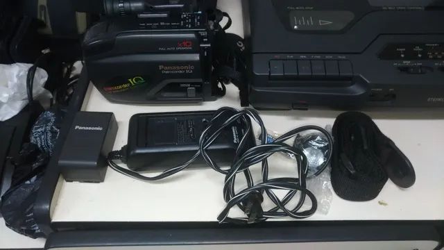Filmadora Panasonic, completa, original, acessórios, na maleta. E outros. - Foto 4