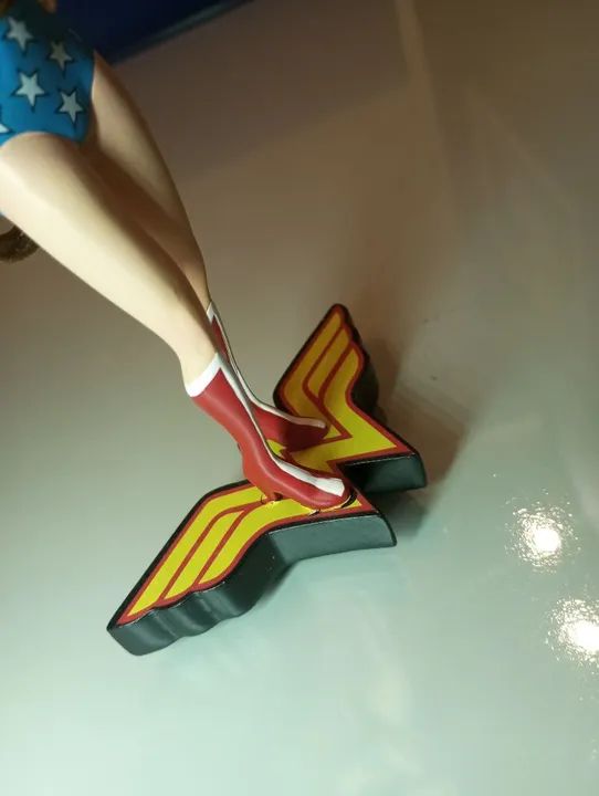 Estatueta Head Knocker MULHER MARAVILHA Clássica  - Foto 5