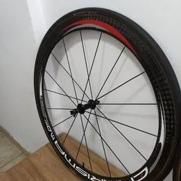 Rodas Tubulares Most Charisma 700C  Carbono Campagnolo - Foto 2