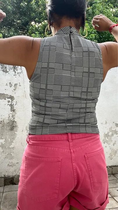 Blusa de Malha com Estampa Geométrica - Foto 4