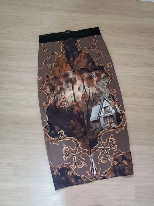 Saia Lança Perfume tamanho M