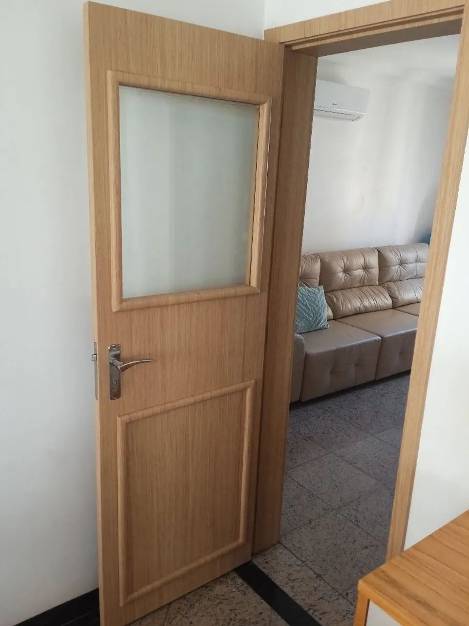 Revestimento porta e portais - Foto 3