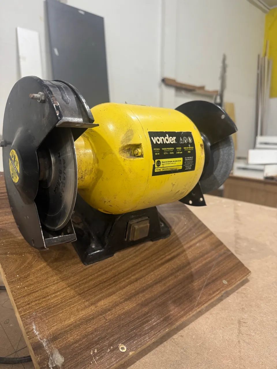 Esmeril usado 64842099494657120