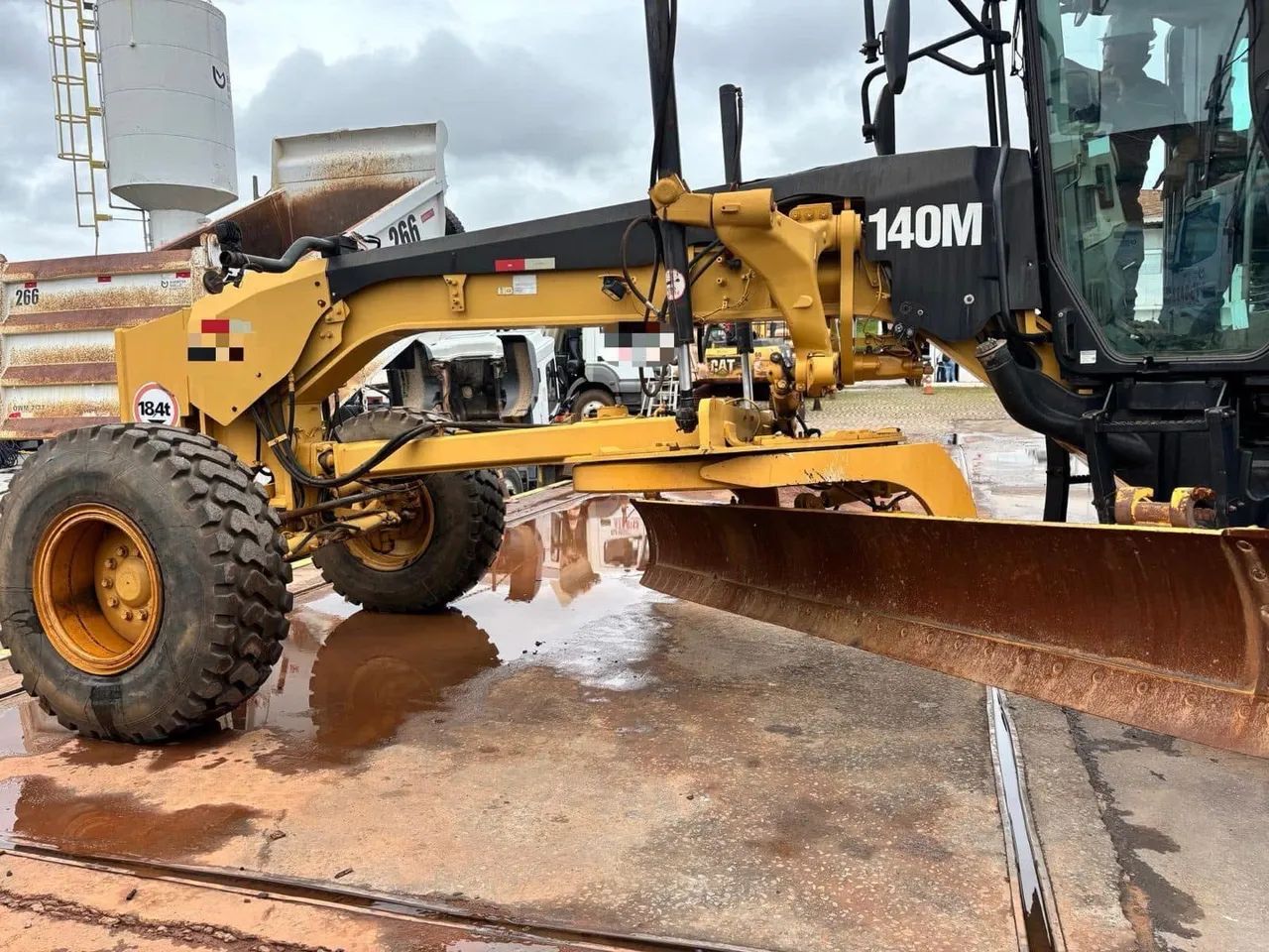 Motoniveladora Caterpillar 140M  CAT  2012  - Foto 6