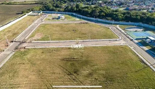 Terreno em condomínio fechado, 592m², Camobi