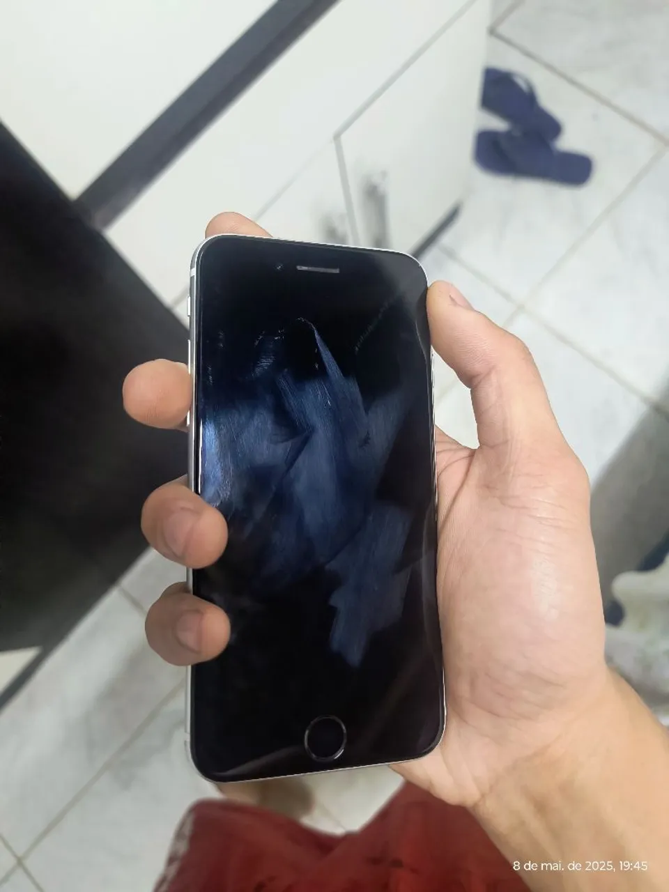Troco iPhone SE em Android do mesmo nível 