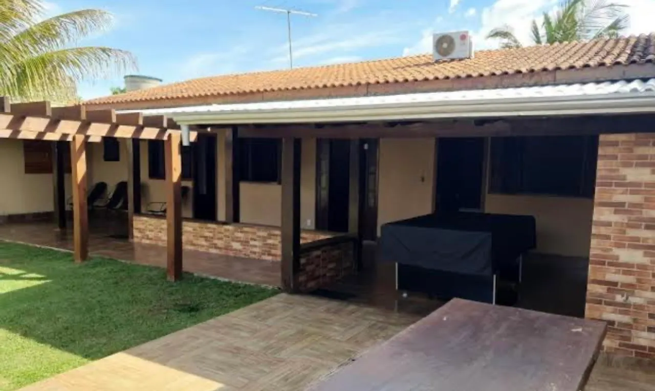 Casa com Ambiente Integrado e Acabamento Moderno