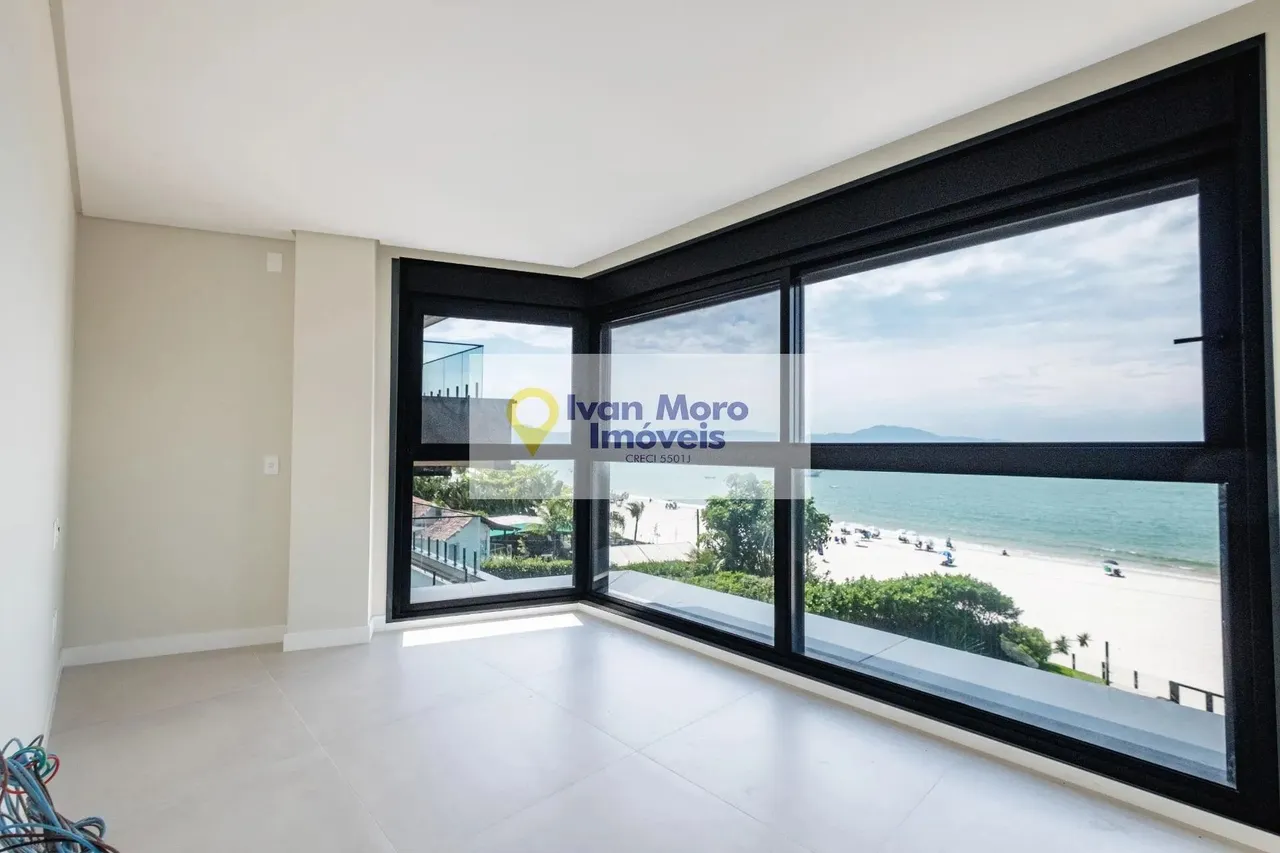 Apartamento à venda em Jurerê - Florianópolis - SC
