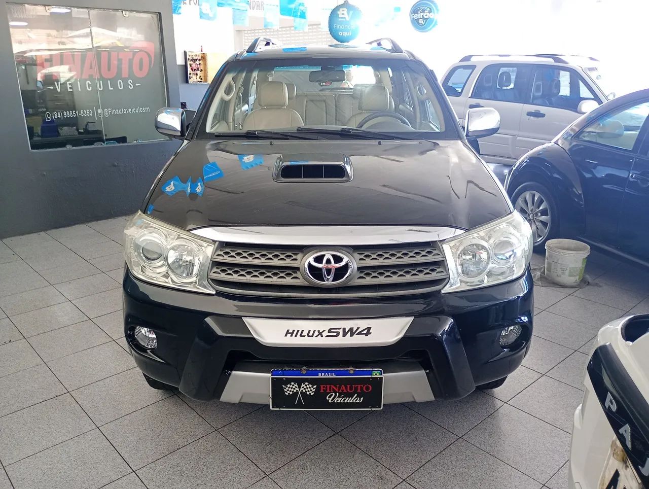 TOYOTA HILUX SW4 7 LUGARES