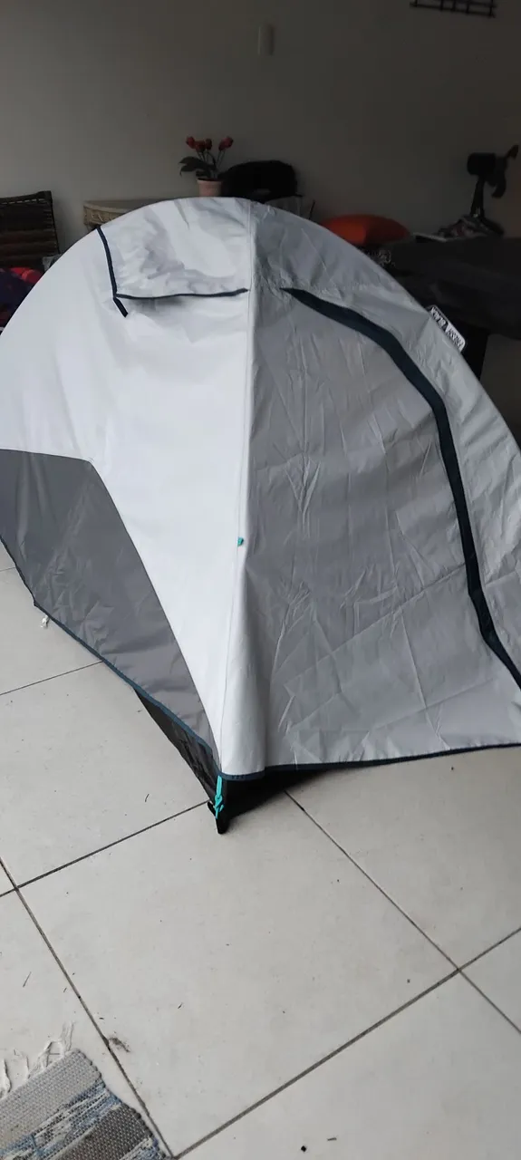Barracas para Camping usada somente uma vez. Com cheiro de nova FRESH BLACK