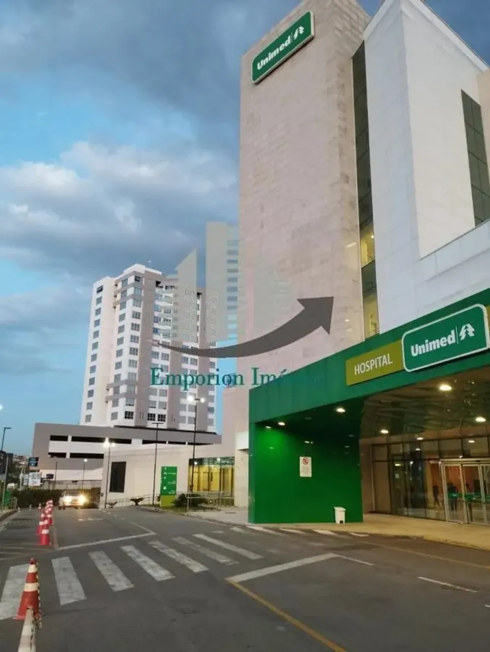 Sala Comercial para Locação em Betim, Betim Industrial, 1 banheiro, 1 vaga