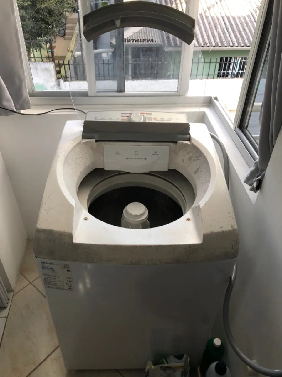 Vendo máquina de lavar roupa Brastemp 11kg funcionando normalmente