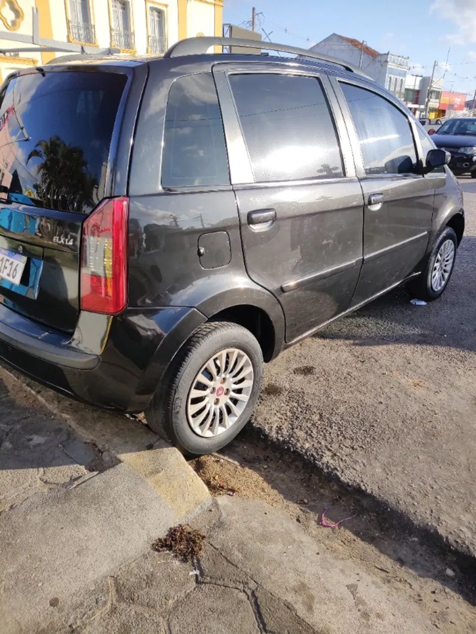 Fiat Idea Elx 1.4 Todo Original - Foto 2