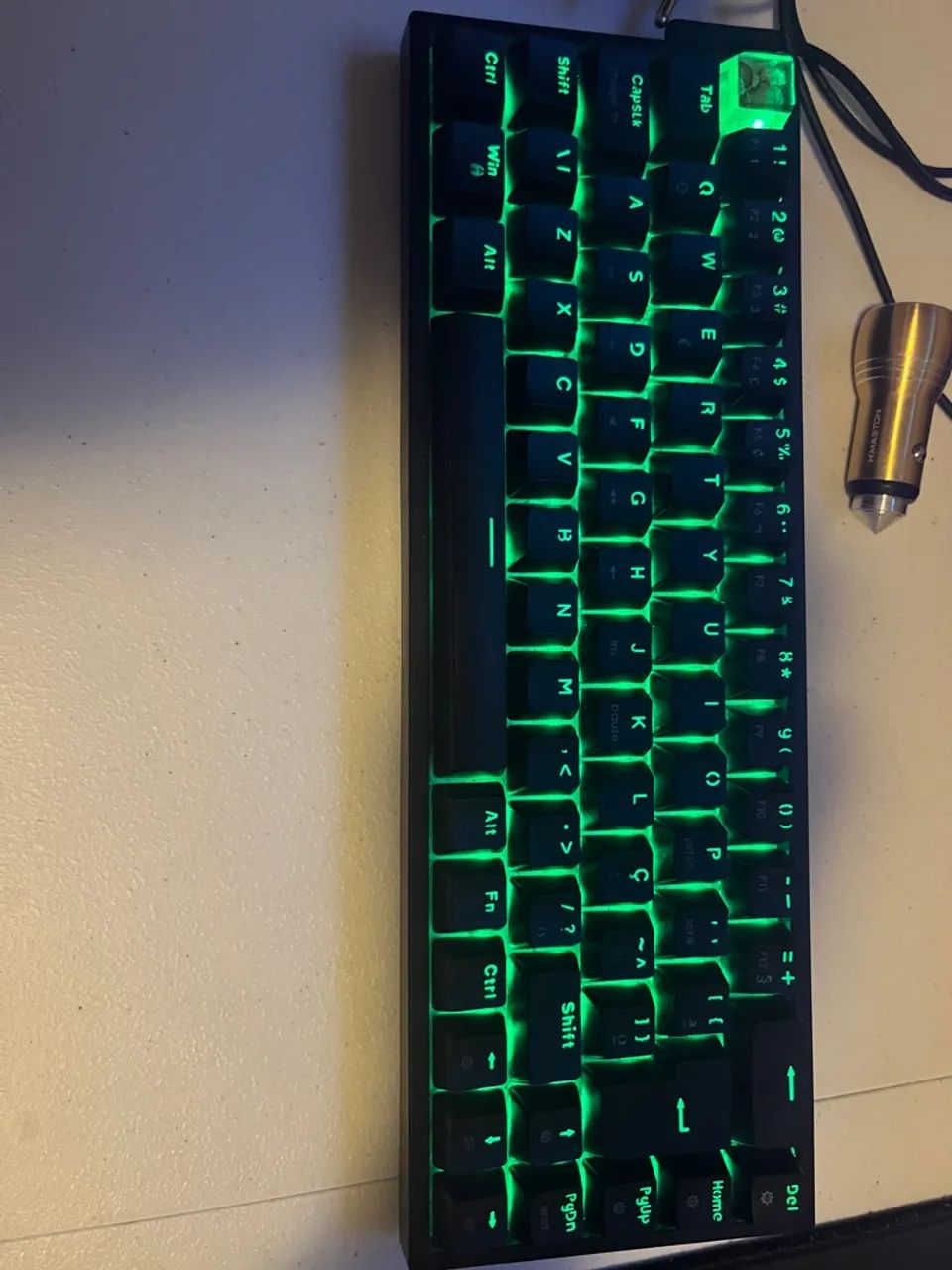 Teclado Gamer HAILSTORM 60%