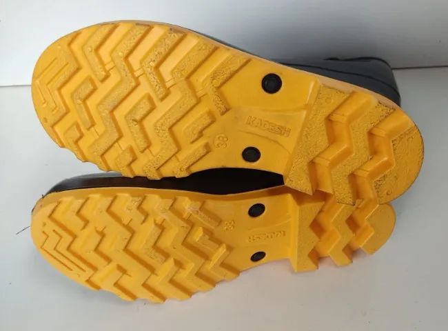 Bota Galocha Borracha Pvc Forrada Impermeável Cano Médio Epi - Foto 2