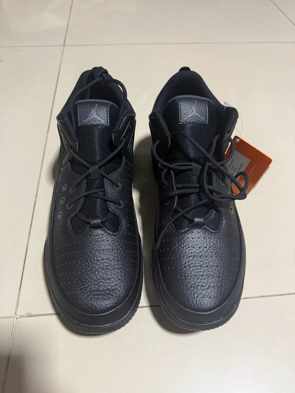 tenis nike jordan max aura 5