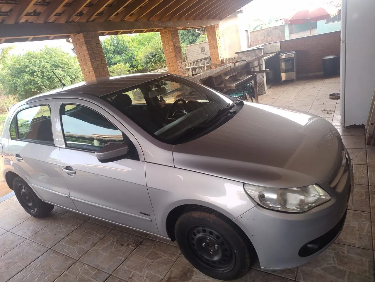 Gol 1.0 2010 completo menos ar