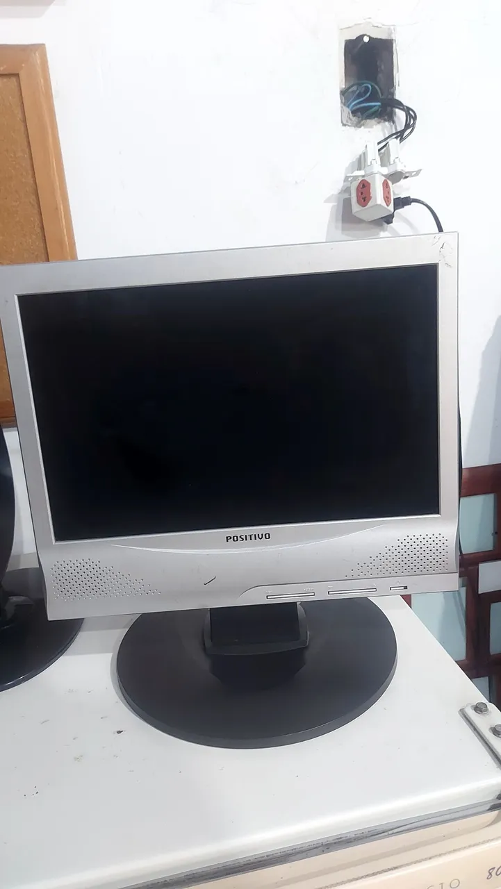 Monitor Positivo 17 polegadas