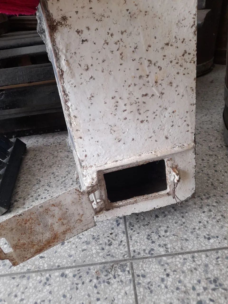 Caixa de correio de ferro fundido antiga - Foto 5