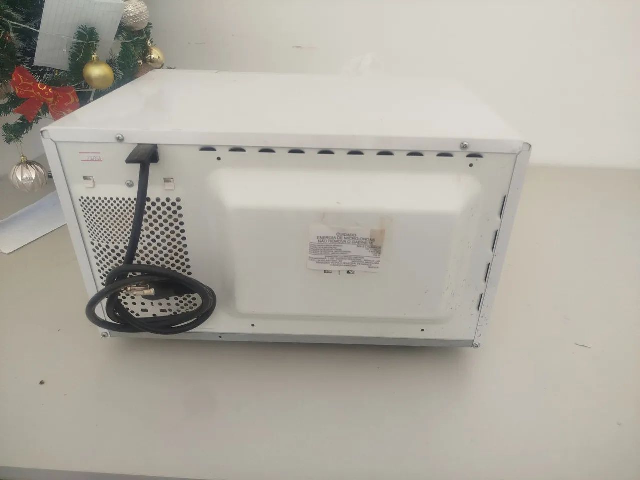 Vendo microondas usado sem nenhum defeito  - Foto 6