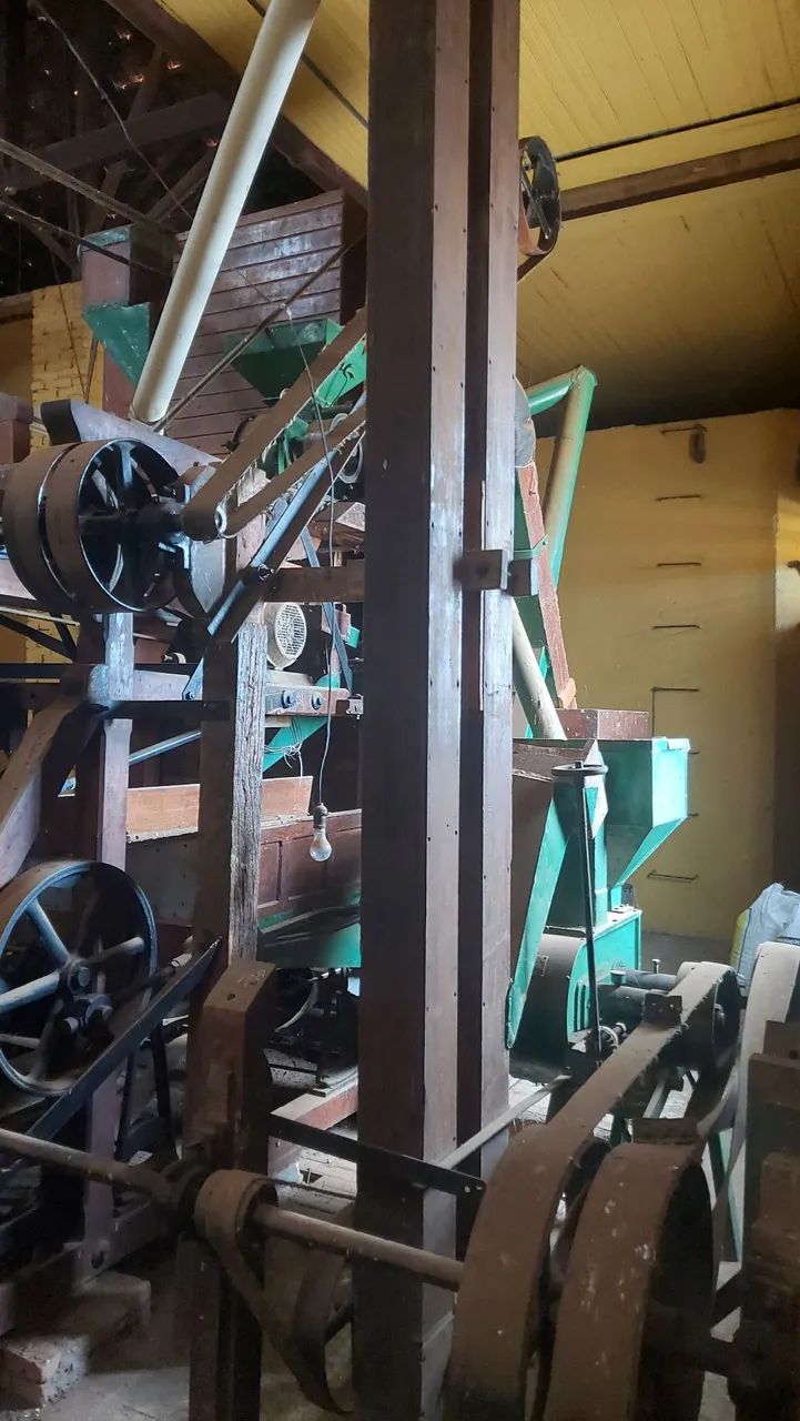 Máquina de Benefício de Arroz Zaccaria Tipo B completa, montada e funcionando... - Foto 4