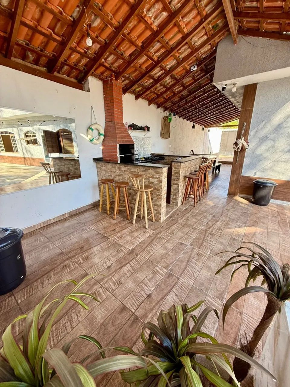 Casa de temporada com piscina e churrasqueira - Foto 2