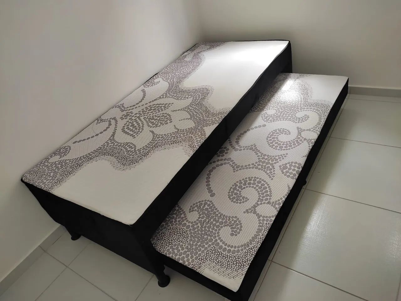 Colchão Box solteiro Novo com Cama auxiliar - Foto 2