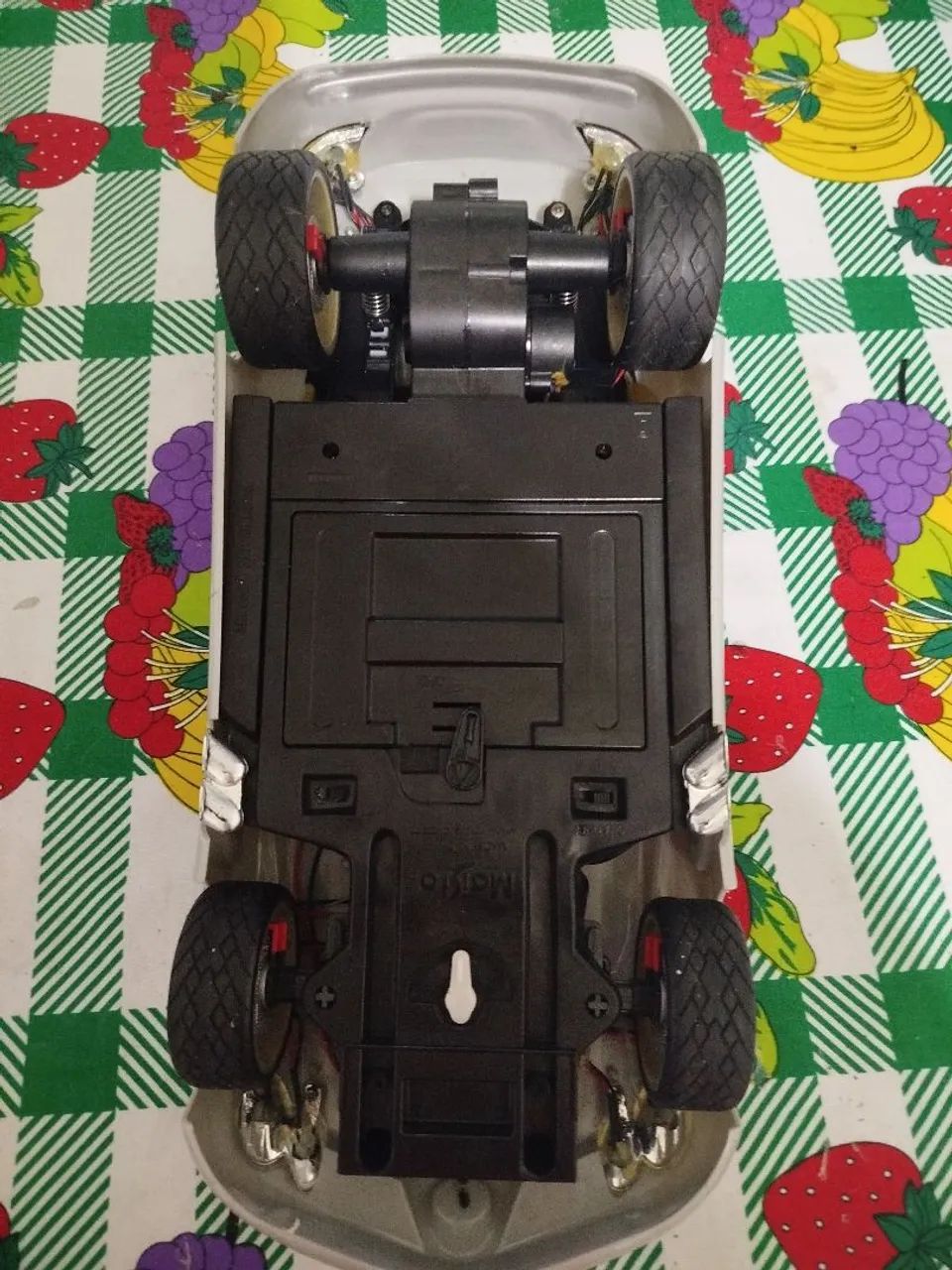 Carrinho de controle remoto transformado para auto modelo  - Foto 3