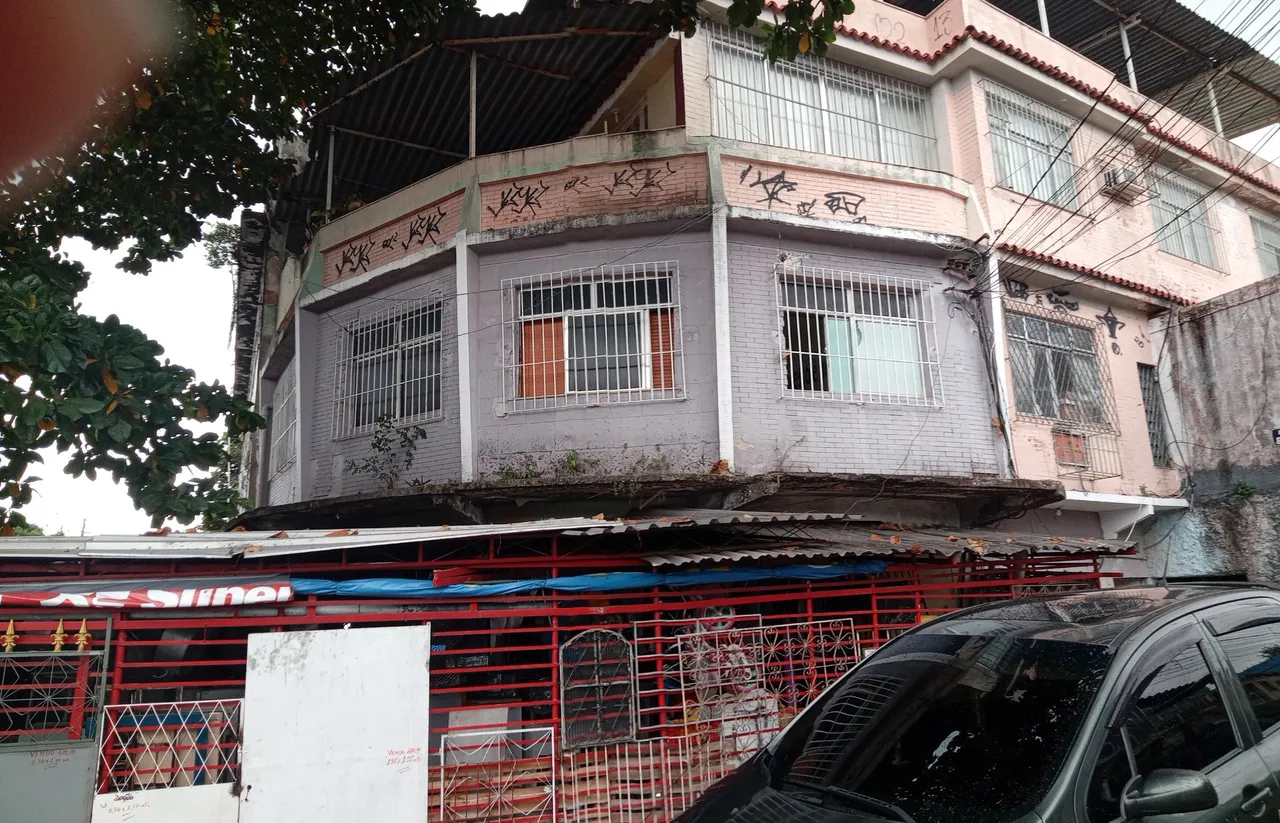 Alugo Excelente Sobrado em Marechal Hermes (NÃO ACEITAMOS CORRETORES)
