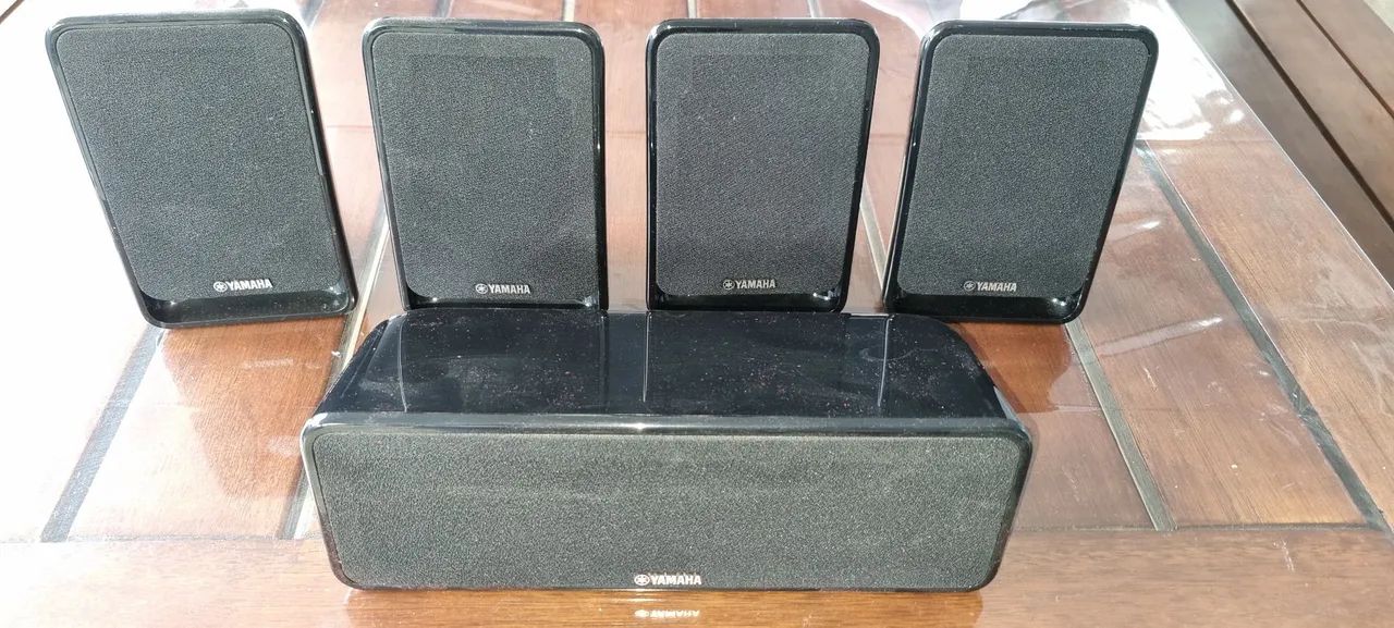 Caixas de som + subwoofer