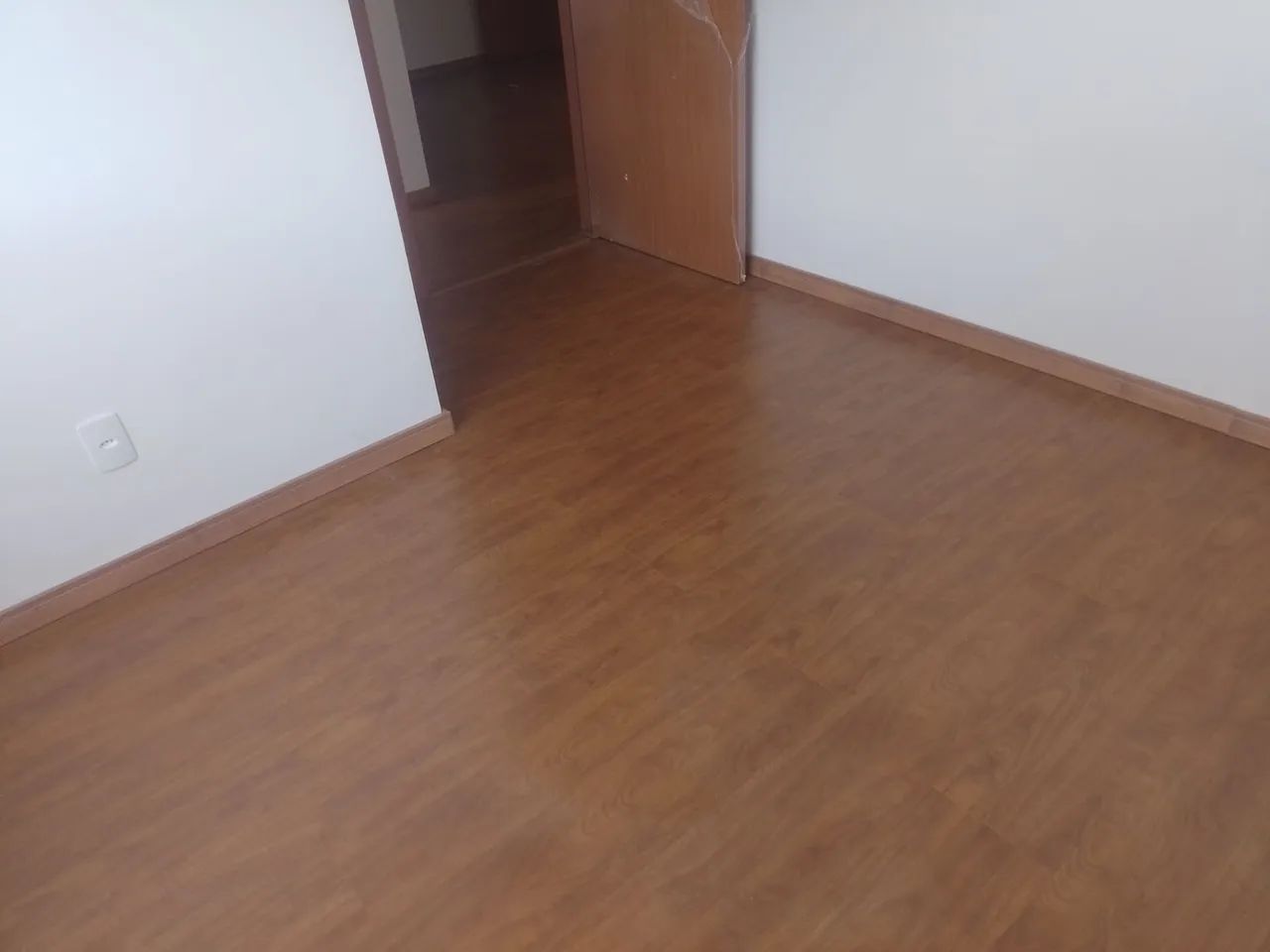 (Colocação) piso laminado e vinilico  - Foto 2