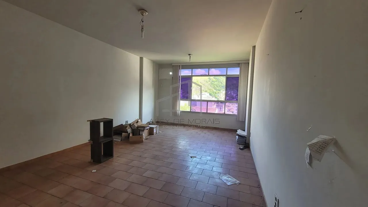 Ótima Sala para o seu negócio em prédio à Venda, Centro, Vitória, ES