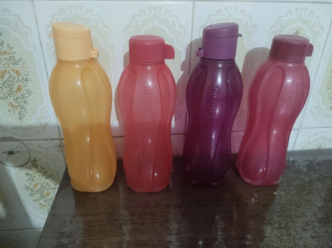 Tupperware 