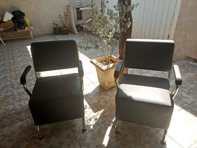 CADEIRA ESTOFADA PARA SALÃO DE BELEZA - Foto 6