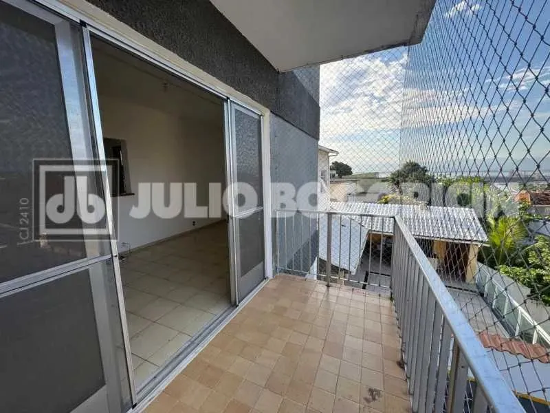 Ilha do Governador - Tauá - VENDA - Apartamento - 1 Quarto - Varanda - Vaga de Garagem - J