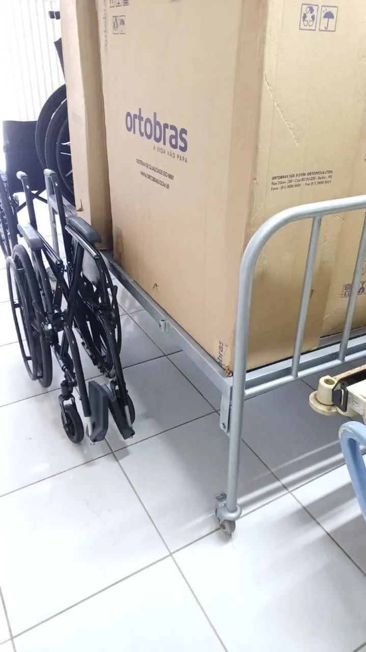  Cadeiras de rodas Passeio e de banho - Foto 4
