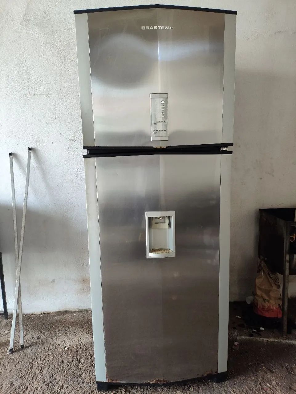 Geladeira grande valor em conta