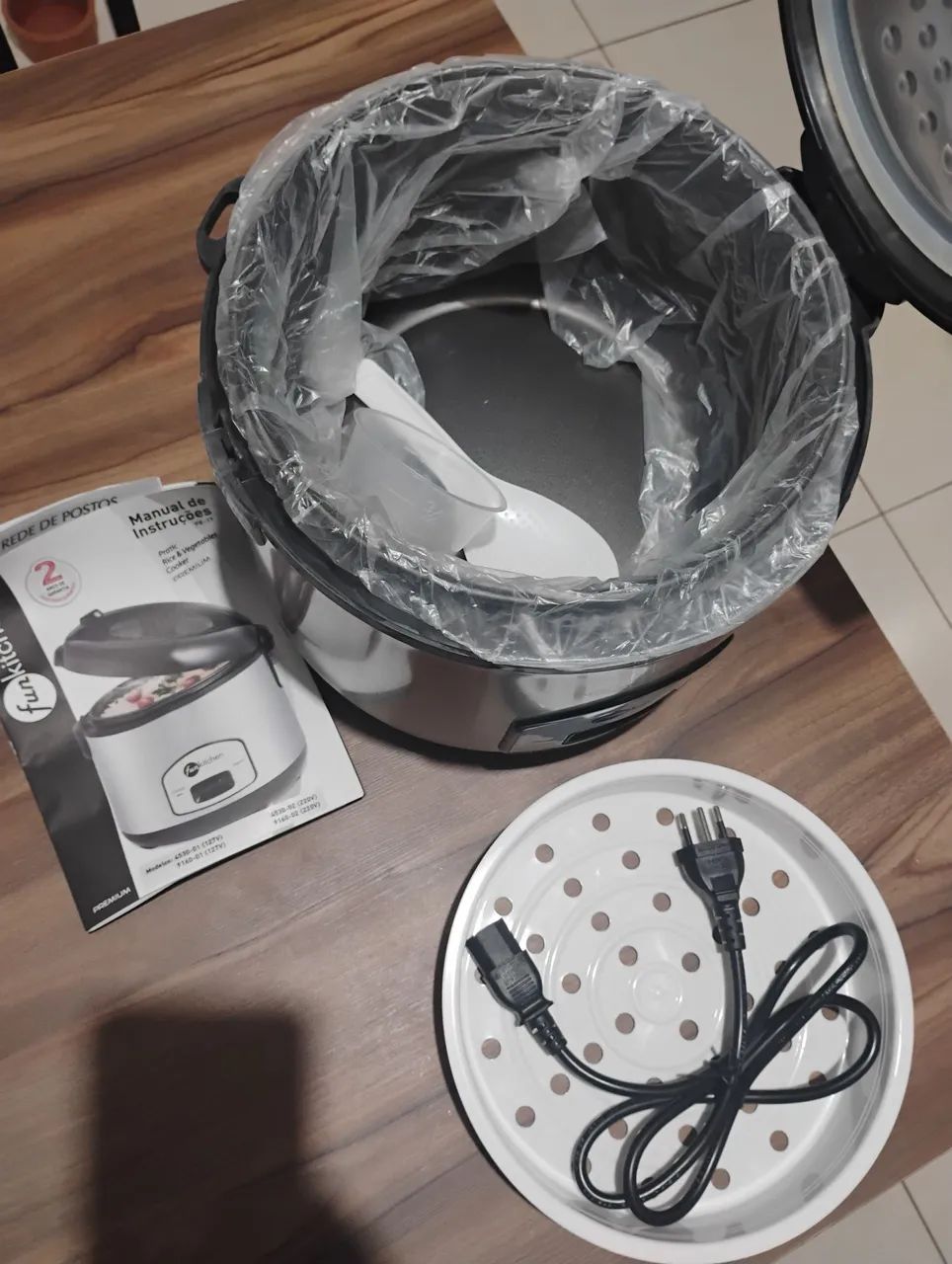 Panela Elétrica para Arroz Fun Kitchen em inox 10 xícaras  - Foto 4