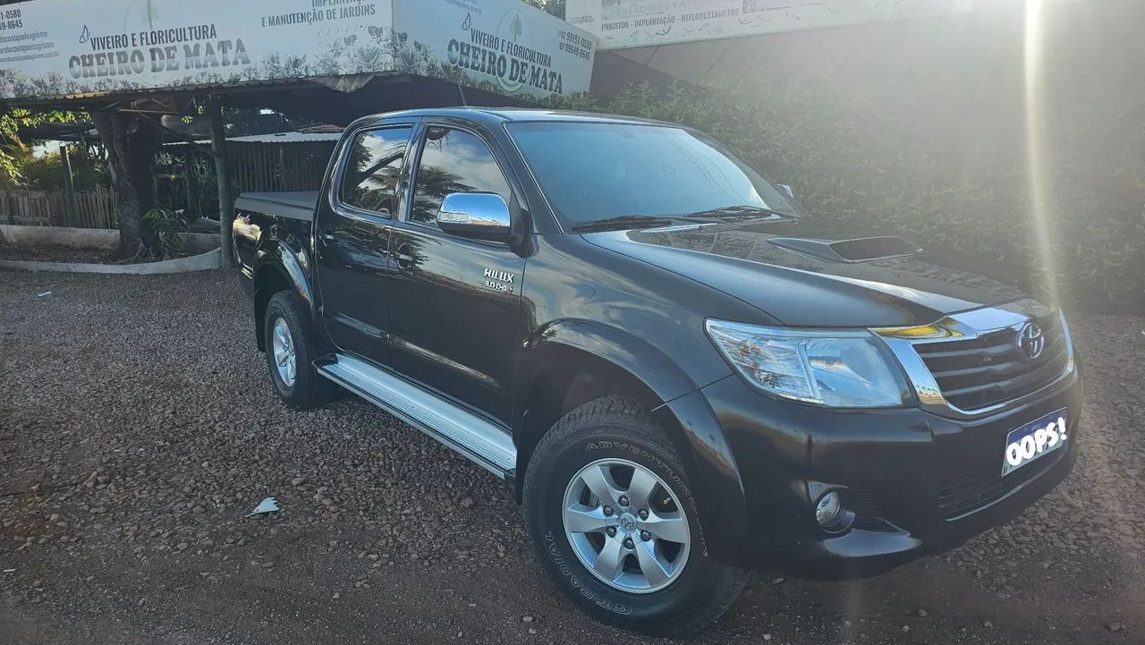 Toyota Hillux 3.0 SRV diesel aut