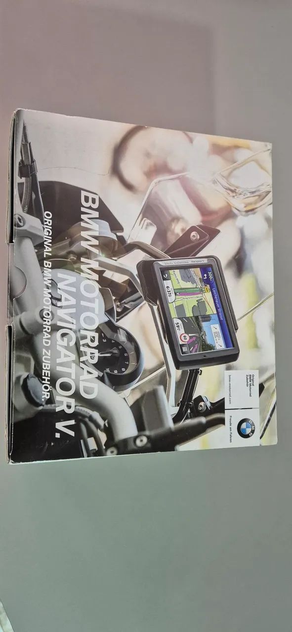 BMW Motorrad Navigator ⅴ Manual de instruções Garmin BMW Motorrad Navigator V (Português