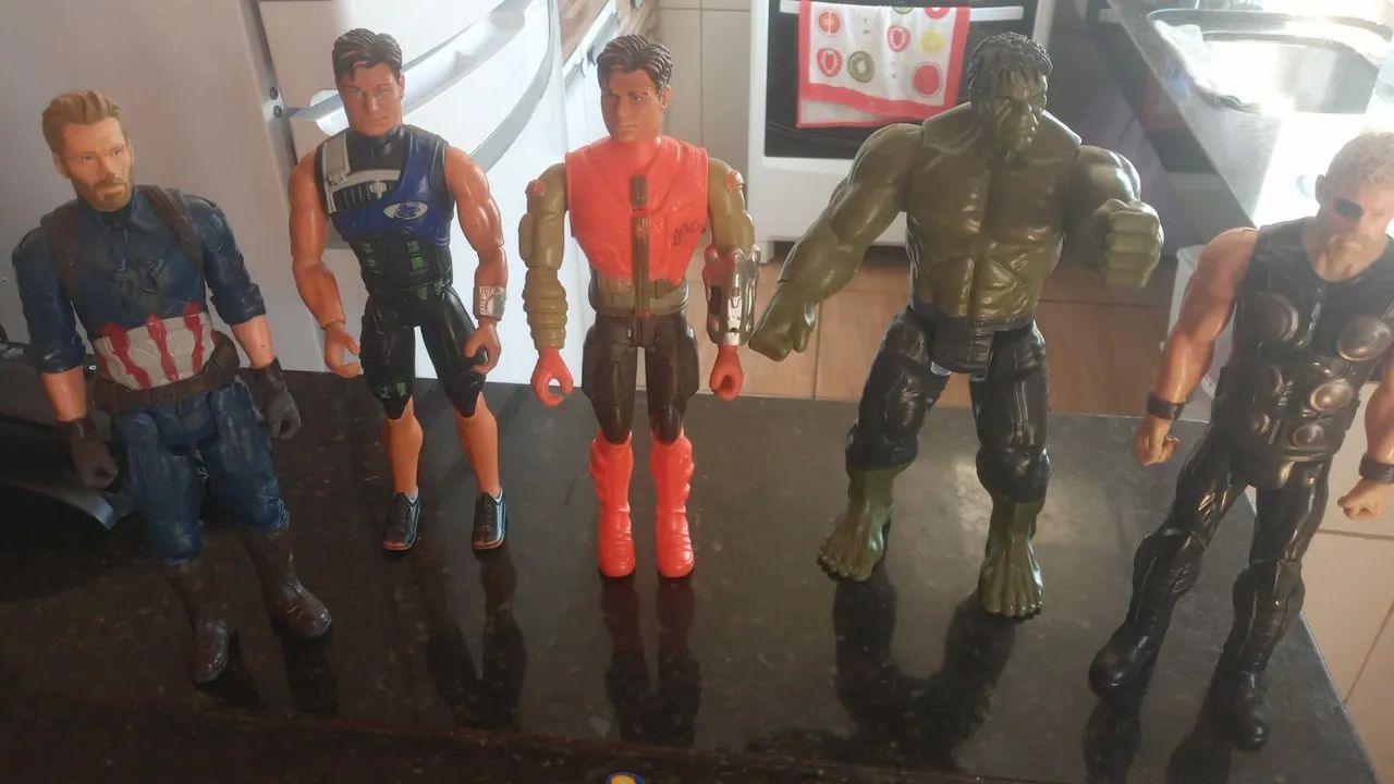 Lote de bonecos  - Foto 4