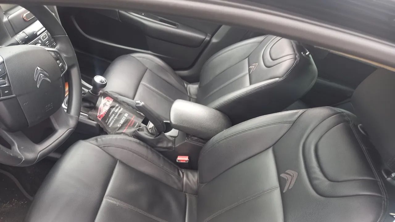 Citroen C4 Lounge Tendence 2.0 2014  - Foto 3