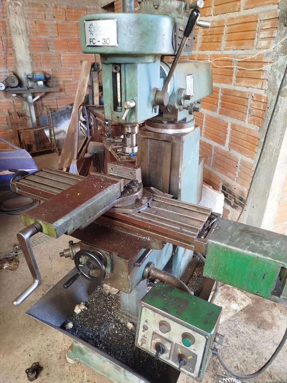 Fresadora Industrial FC-30