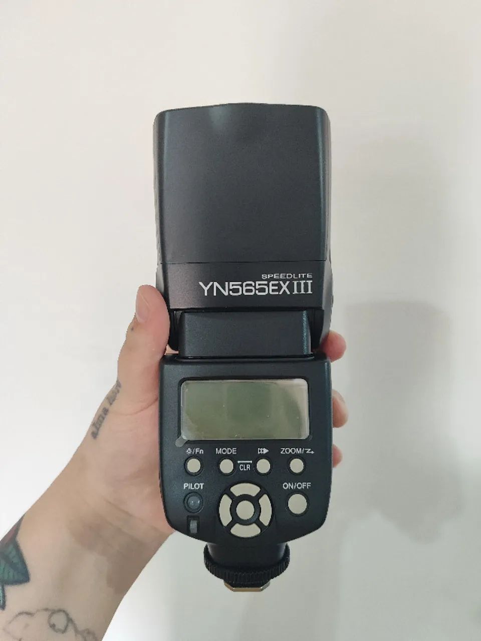 Canon T5i com Lente 18-55mm, Lente 50mm e Flash e Acessórios Extras | Kit Completo - Foto 6