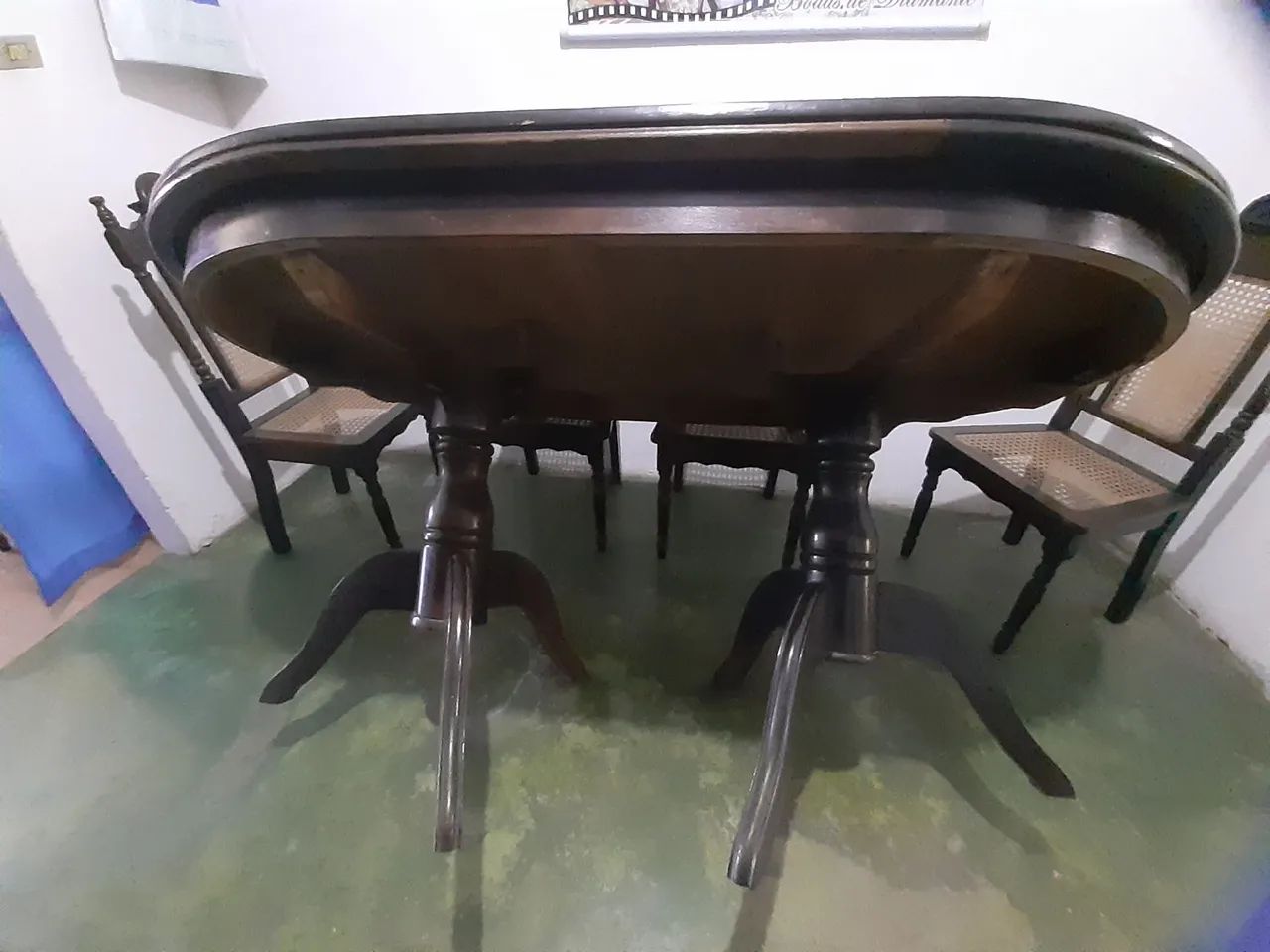 Mesa estilo colonial em madeira 64962185541505122