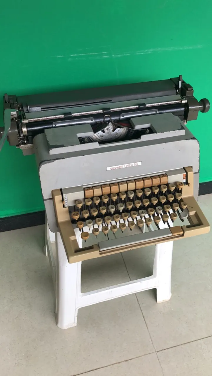 Máquina de escrever