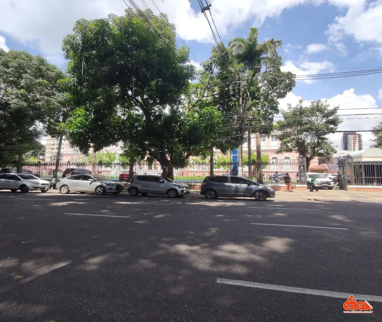 Imovel na Av. Magalhães Barata em frente ao Colegio Gentil - Foto 5