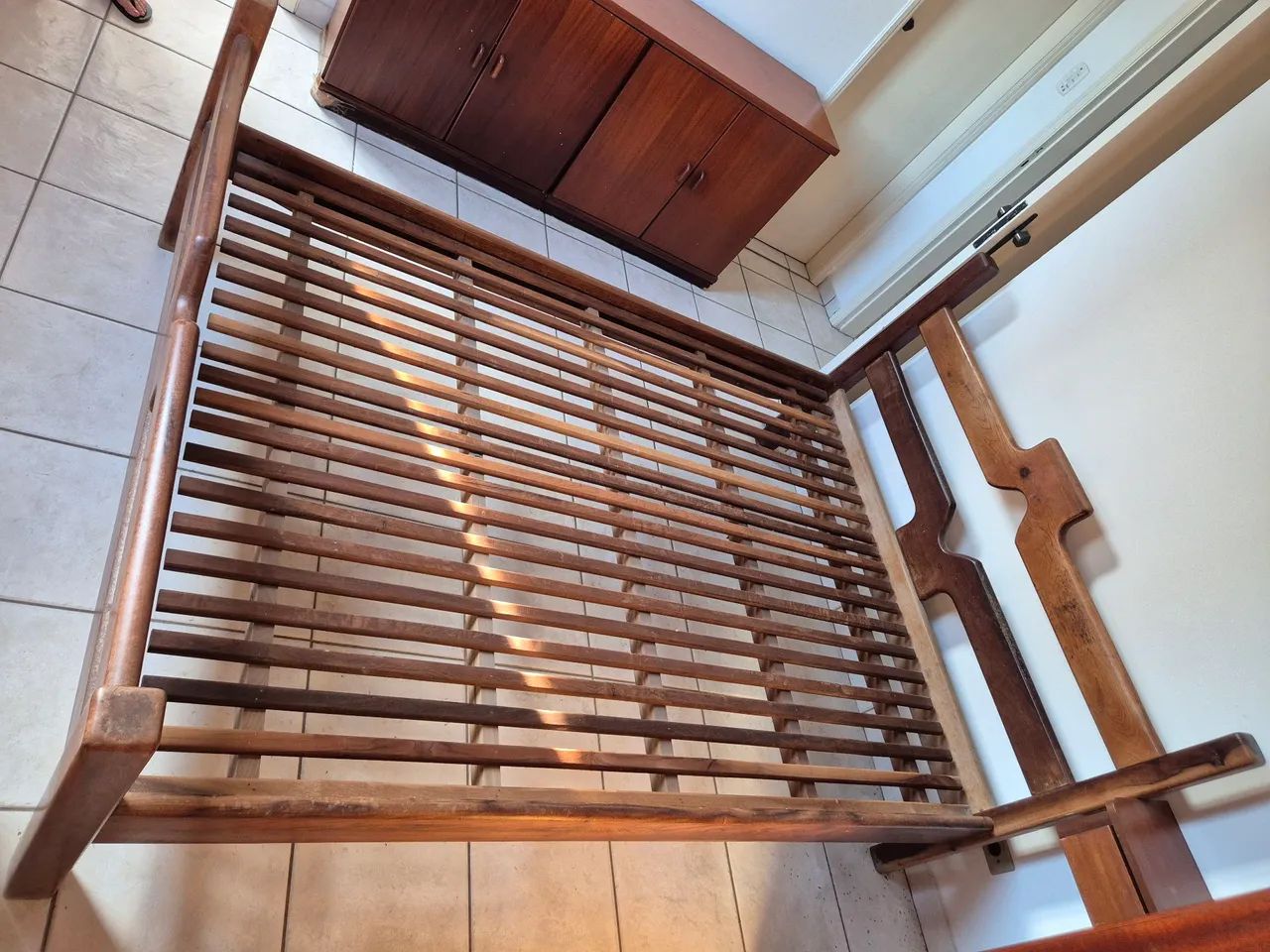 Cama Casal de madeira (Retirar em Santos) - Foto 3