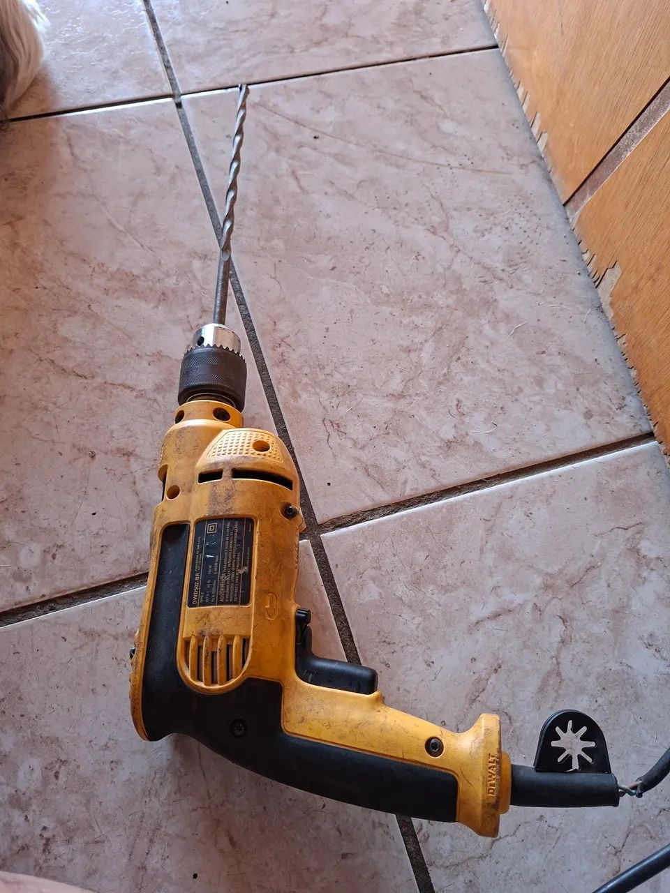 Furadeira 64169236717442121