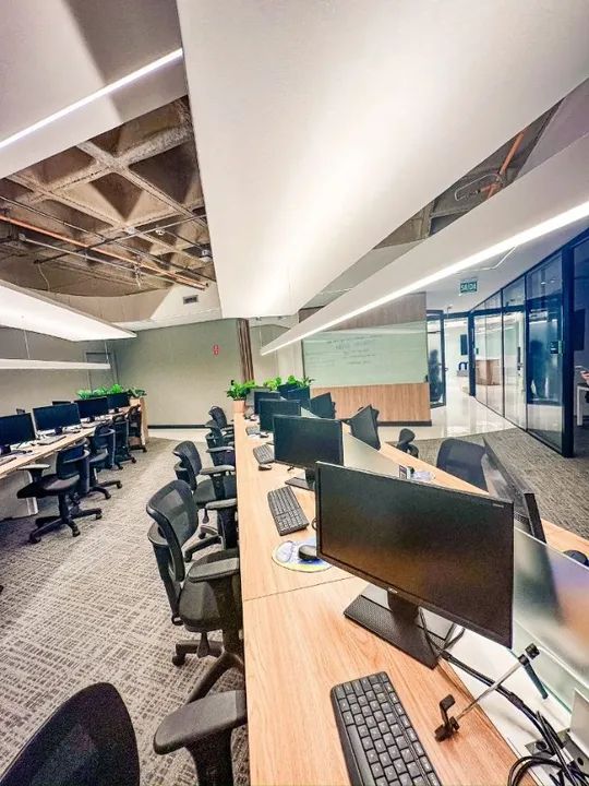  Empresa Digital Consolidada à Venda - Altamente Rentável